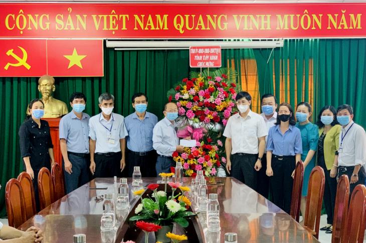 Bí thư Tỉnh uỷ Nguyễn Thành Tâm: Thăm, chúc mừng ngành Y tế nhân ngày 27/02